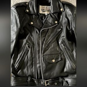 Mint condition vintage leather jacket
